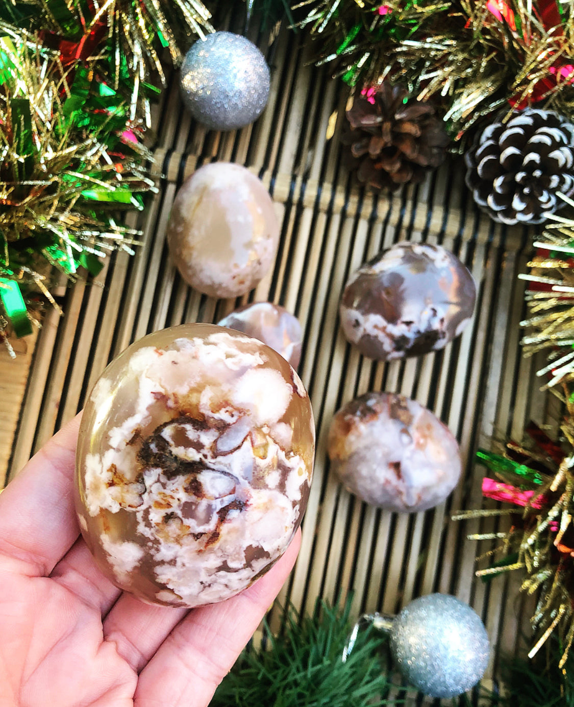 Flower Agate Palm Stone